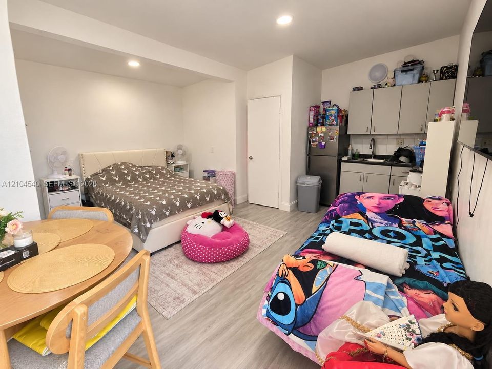 En Venta: $315,000 (3 camas, 1 baños, 1304 Pies cuadrados)
