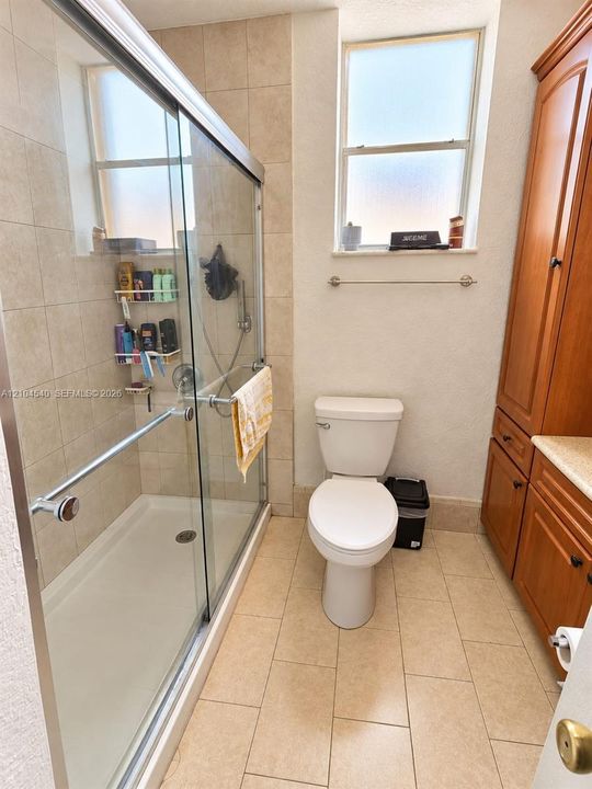 En Venta: $315,000 (3 camas, 1 baños, 1304 Pies cuadrados)