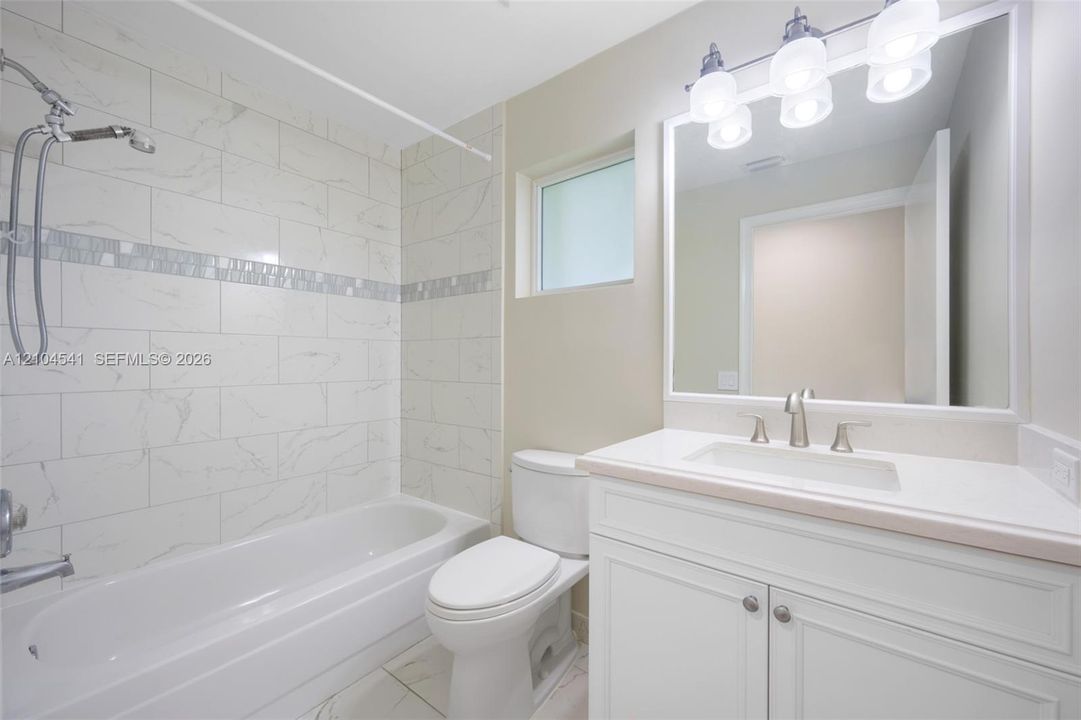 For Rent: $5,750 (3 beds, 2 baths, 1777 Square Feet)