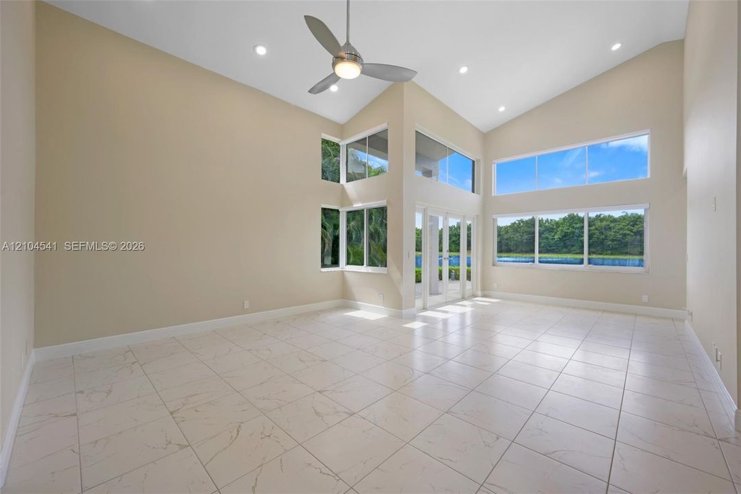 For Rent: $5,750 (3 beds, 2 baths, 1777 Square Feet)