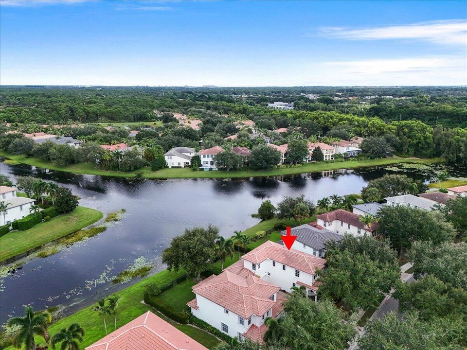 Stunning Lake Views