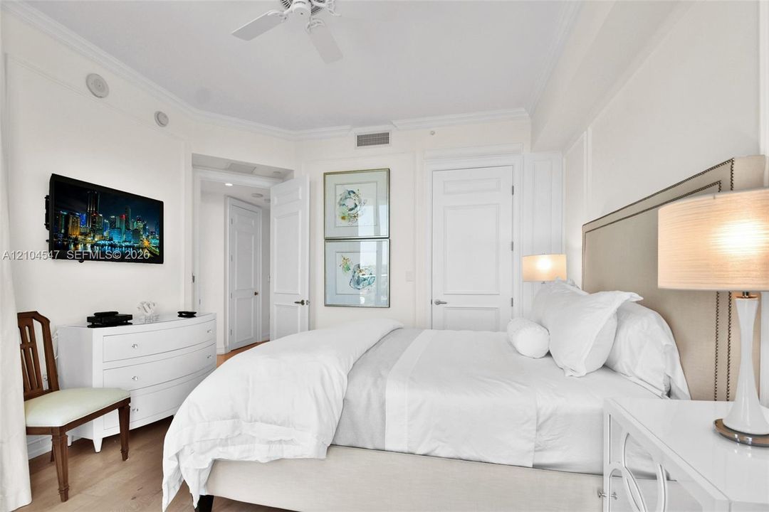 For Sale: $3,675,000 (3 beds, 4 baths, 2775 Square Feet)