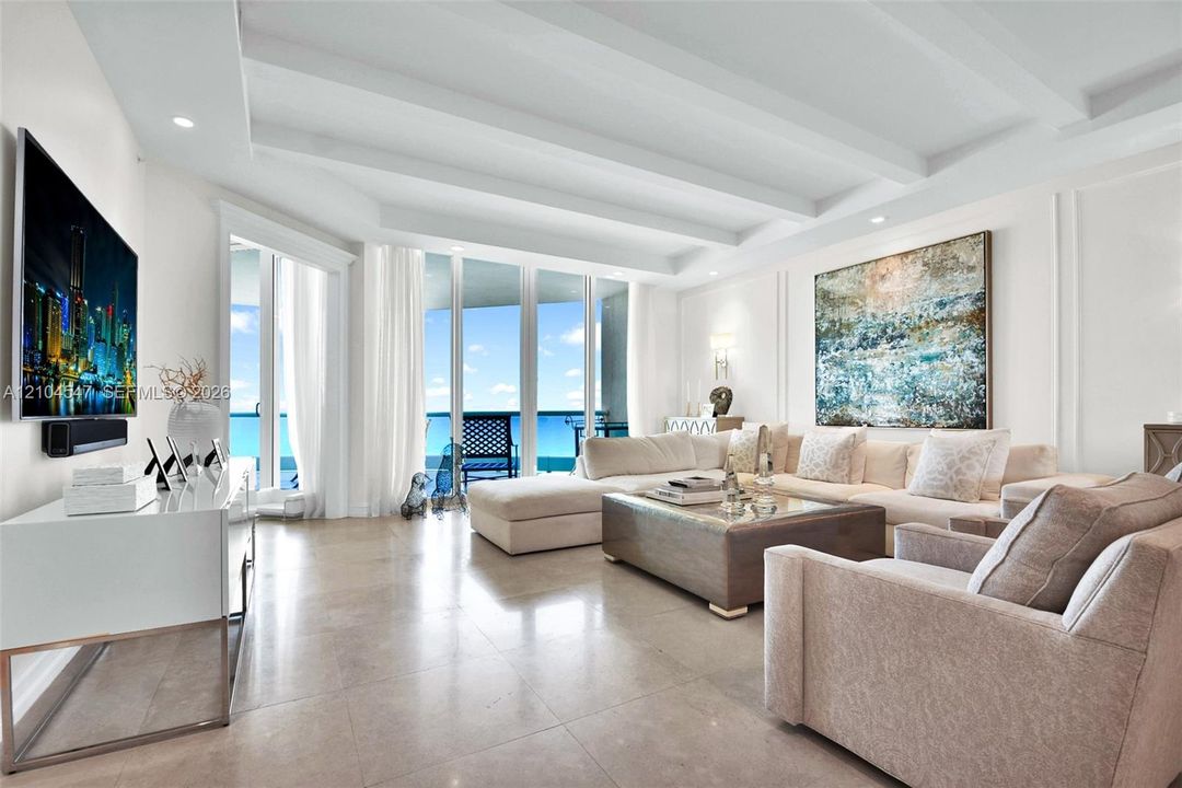 For Sale: $3,675,000 (3 beds, 4 baths, 2775 Square Feet)