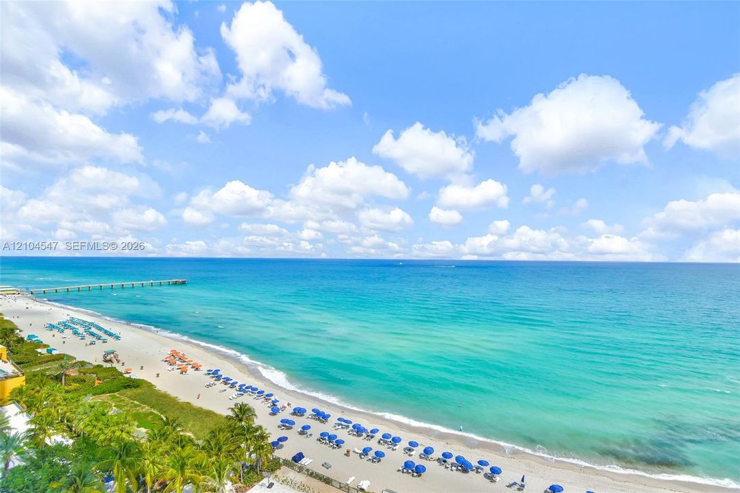 For Sale: $3,675,000 (3 beds, 4 baths, 2775 Square Feet)