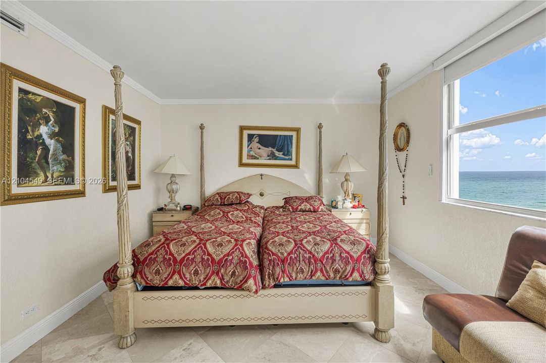 En Venta: $449,000 (1 camas, 1 baños, 1019 Pies cuadrados)