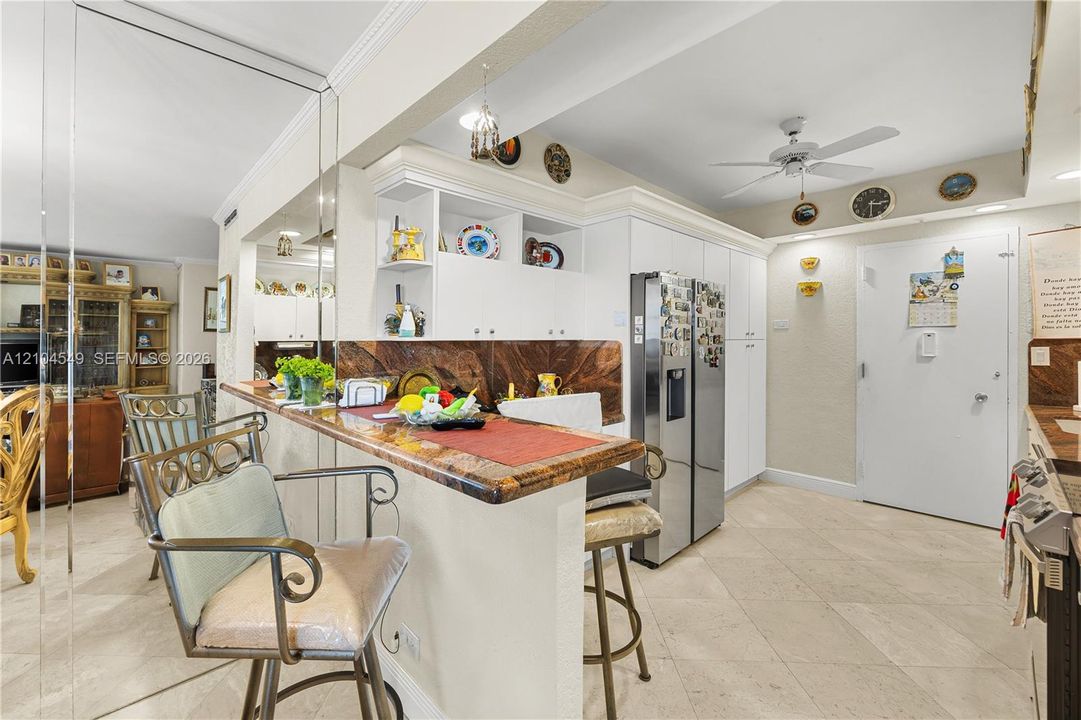 En Venta: $449,000 (1 camas, 1 baños, 1019 Pies cuadrados)