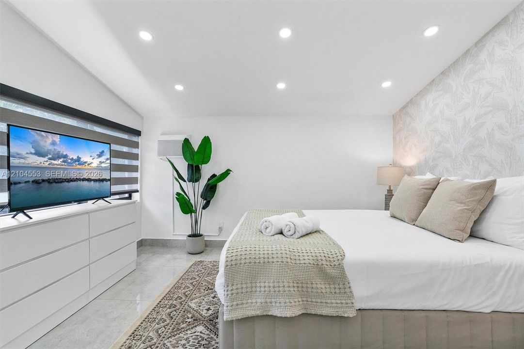 На продажу: $1,499,000 (4 спален, 3 ванн, 1650 Квадратных фут)
