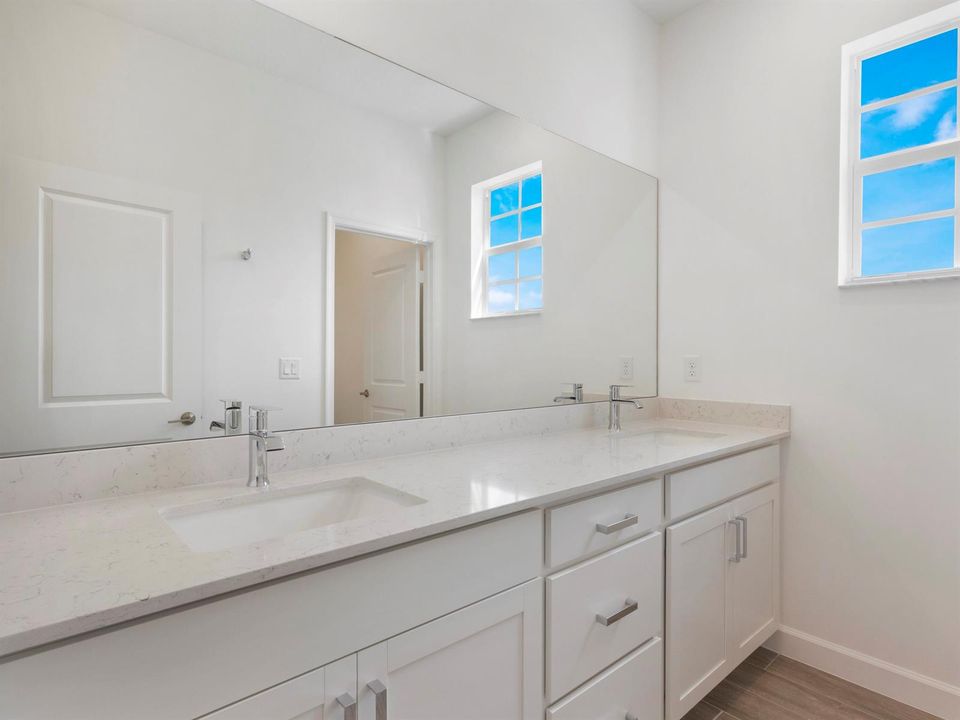 Guest Bathroom 2nd Floor