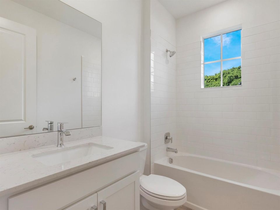 Guest Bathroom 1st Floor
