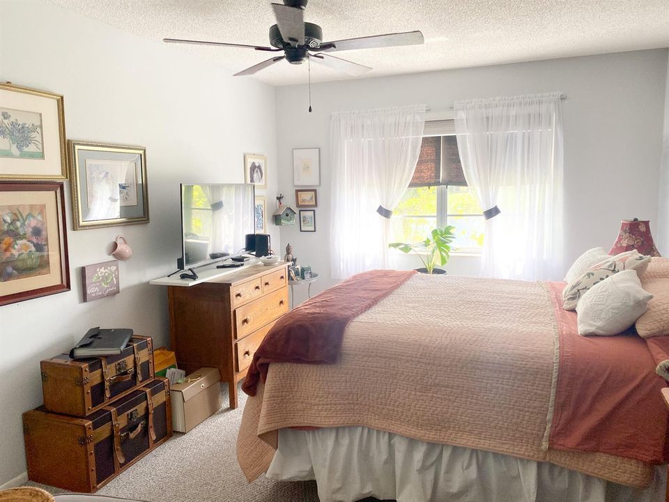 108 Lake Evelyn Drive-4-2