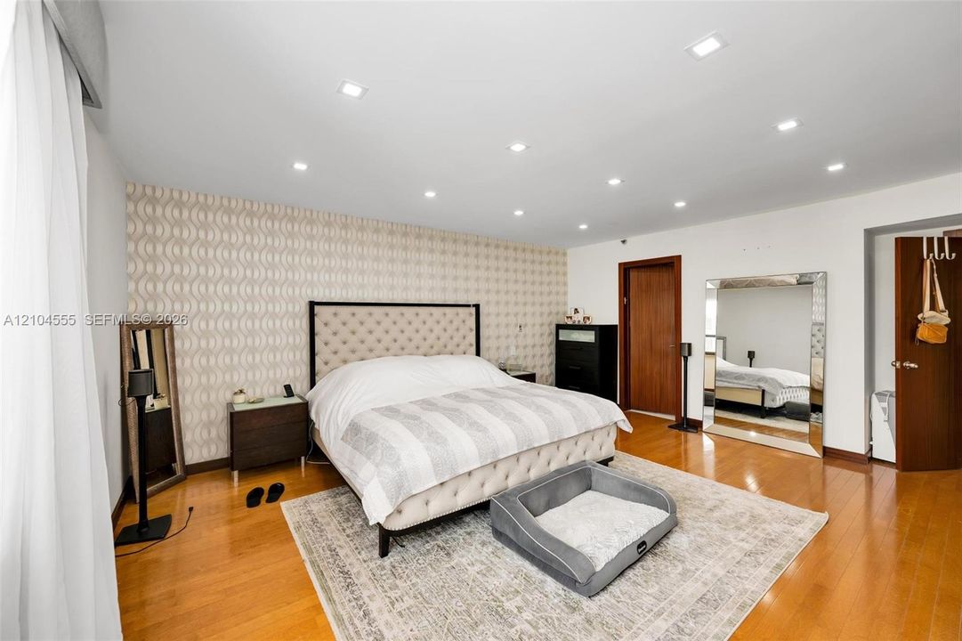 En Venta: $1,500,000 (2 camas, 2 baños, 1967 Pies cuadrados)