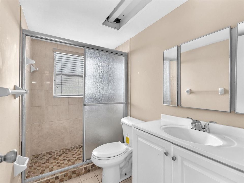 Bathroom #2