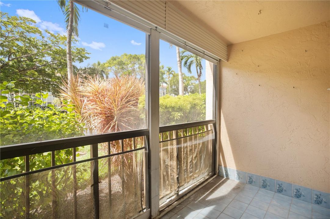En Venta: $229,000 (2 camas, 1 baños, 1100 Pies cuadrados)