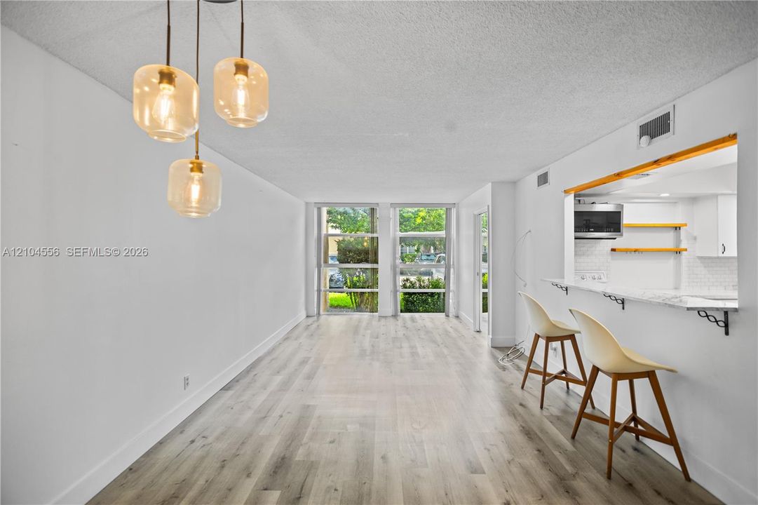 En Venta: $229,000 (2 camas, 1 baños, 1100 Pies cuadrados)