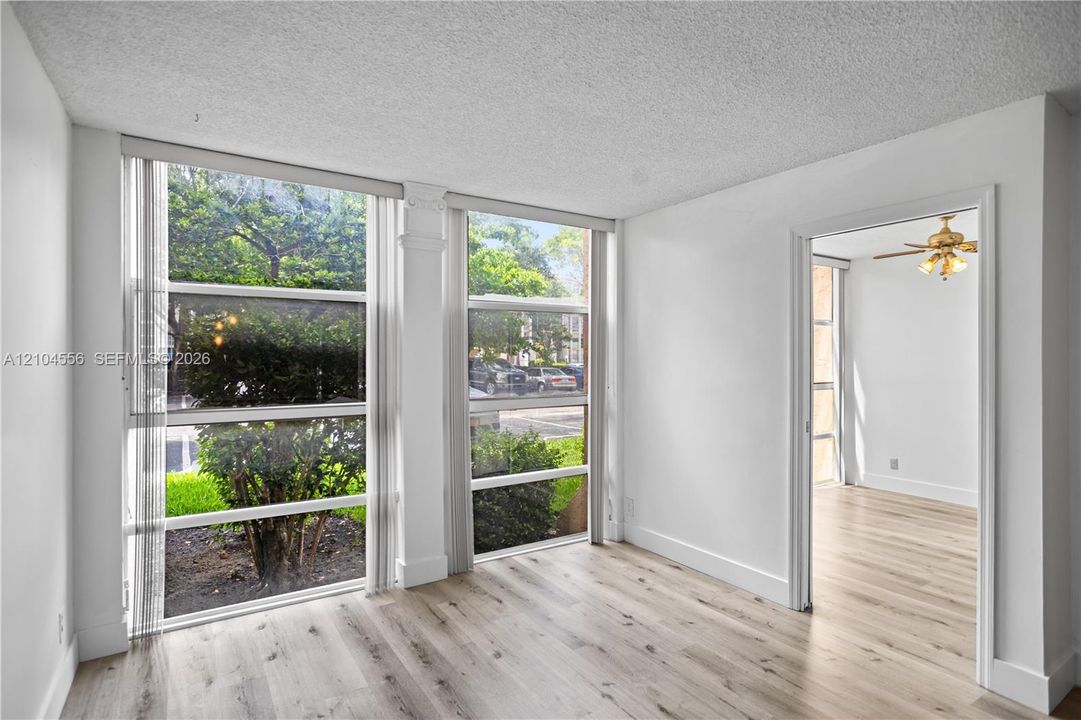 En Venta: $229,000 (2 camas, 1 baños, 1100 Pies cuadrados)