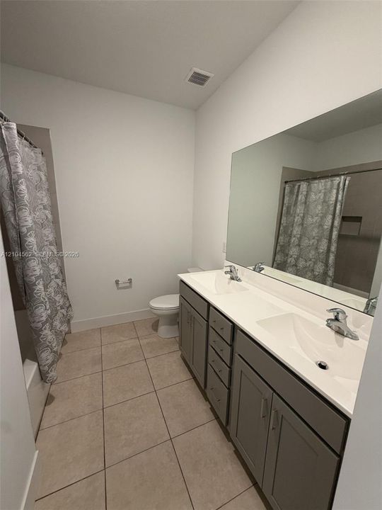 For Rent: $3,350 (3 beds, 2 baths, 1708 Square Feet)