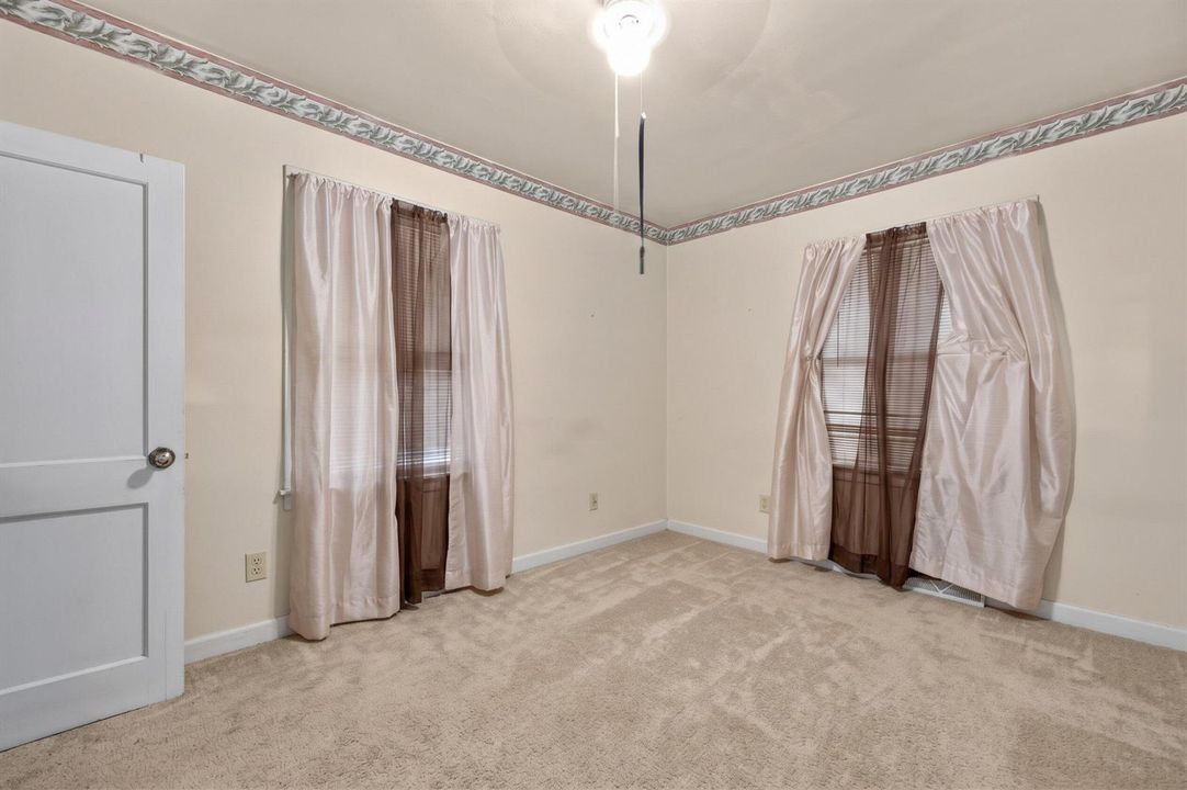 52126thstreet-037