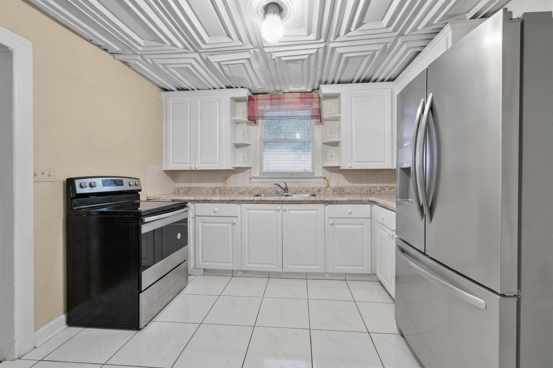 52126thstreet-044