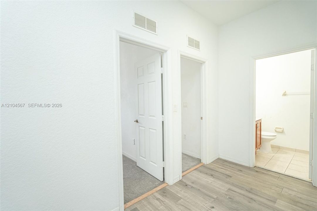 For Rent: $2,800 (3 beds, 2 baths, 1505 Square Feet)