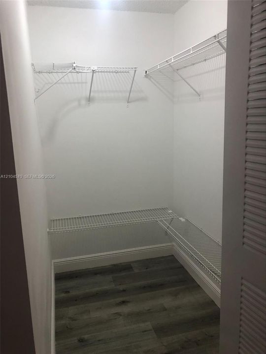 En Renta: $3,100 (3 camas, 2 baños, 1083 Pies cuadrados)