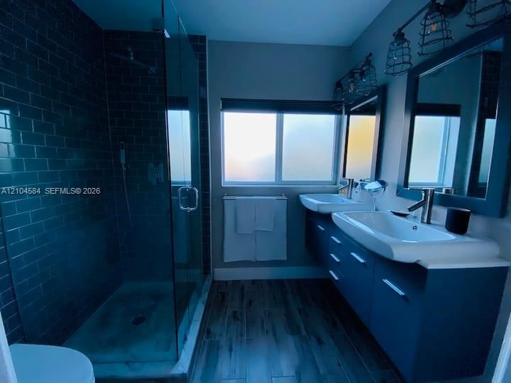 В аренду: $4,750 (3 спален, 2 ванн, 1430 Квадратных фут)