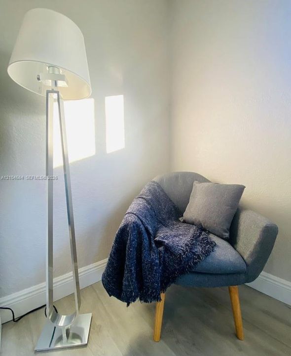 В аренду: $4,750 (3 спален, 2 ванн, 1430 Квадратных фут)