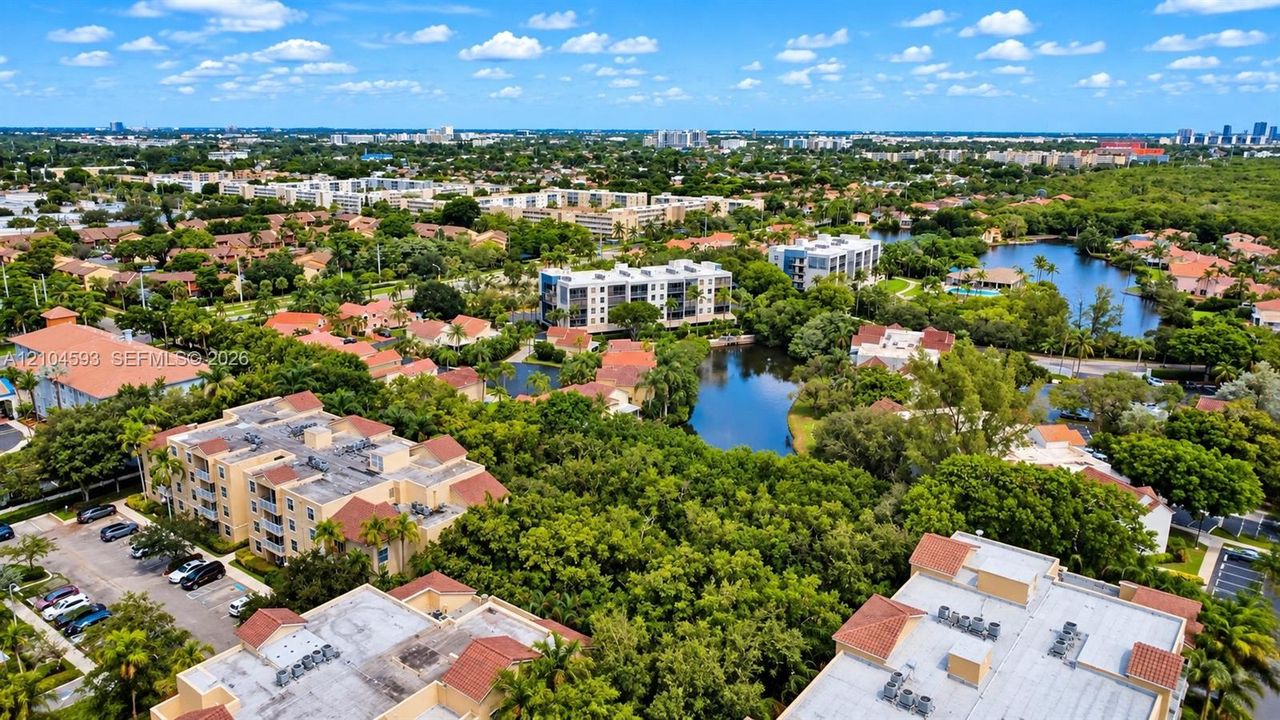 For Sale: $500,000 (2 beds, 2 baths, 1565 Square Feet)