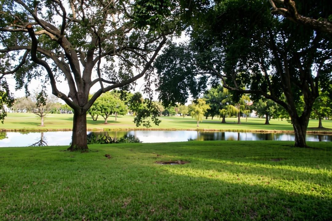 En Venta: $290,000 (2 camas, 2 baños, 1166 Pies cuadrados)