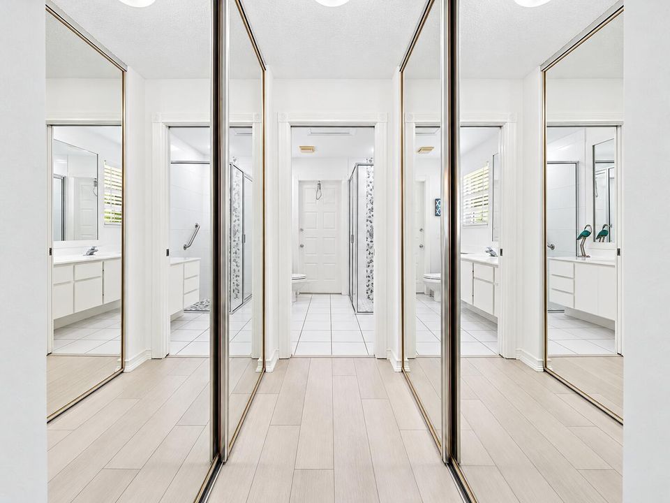 2 Walk in Closets