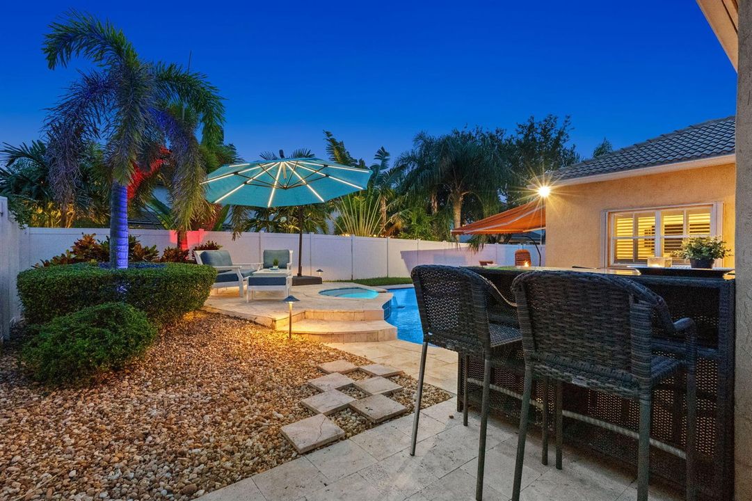 12-web-or-mls-1242-meadows-blvd
