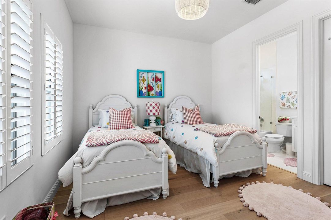 Bedroom 3 Ensuite