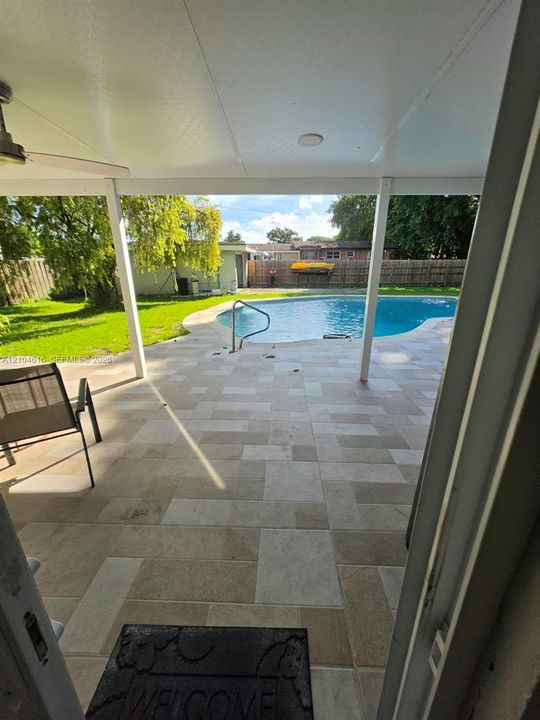 For Rent: $4,200 (4 beds, 3 baths, 1800 Square Feet)