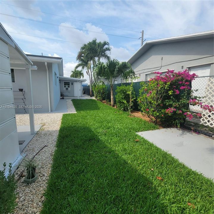 For Rent: $2,300 (2 beds, 2 baths, 0 Square Feet)