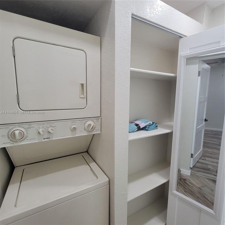 For Rent: $2,300 (2 beds, 2 baths, 0 Square Feet)
