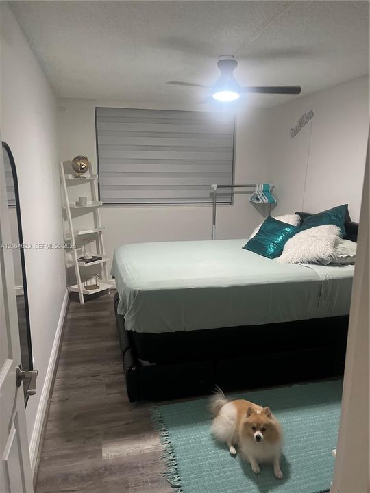 For Sale: $236,000 (2 beds, 2 baths, 895 Square Feet)