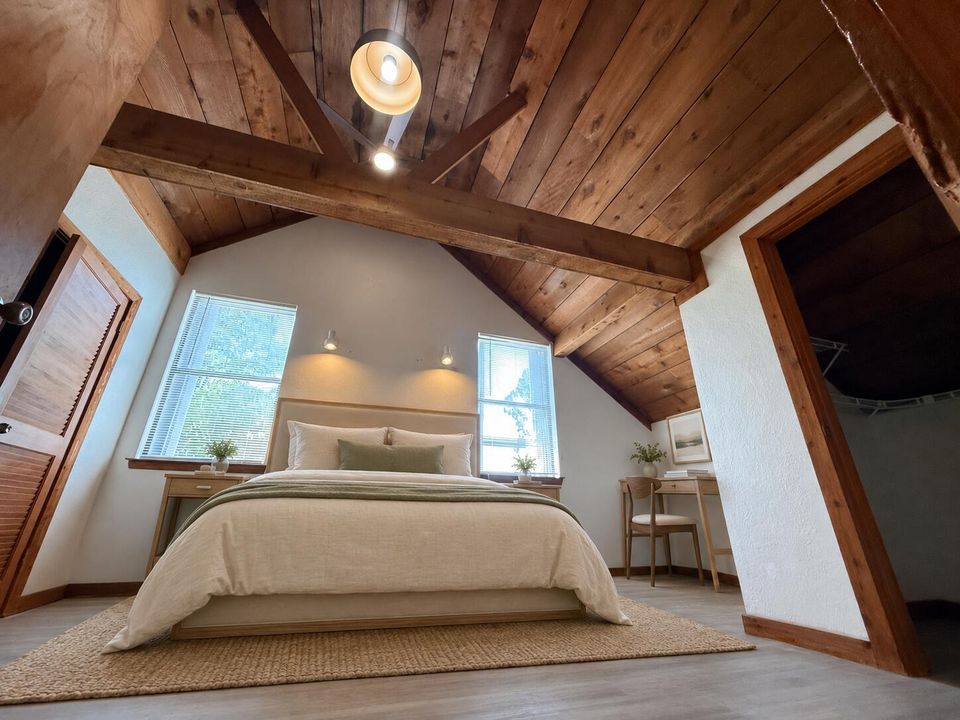 upstairs primary bedroom virtually stage