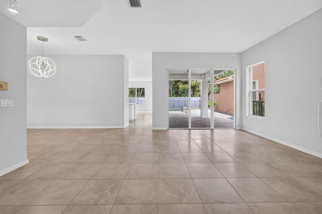 23-web-or-mls-5D1A5944