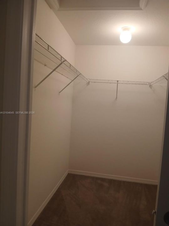 For Rent: $2,600 (3 beds, 2 baths, 1640 Square Feet)