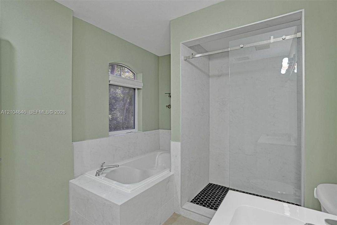 For Sale: $899,990 (2 beds, 2 baths, 1243 Square Feet)