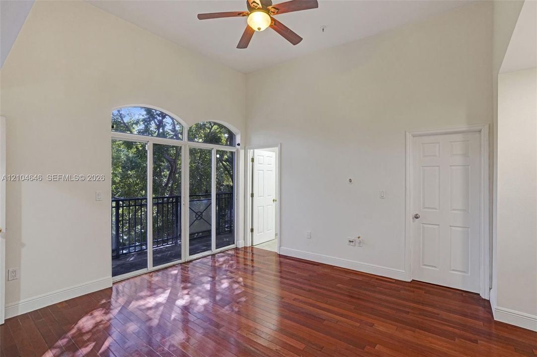 For Sale: $899,990 (2 beds, 2 baths, 1243 Square Feet)