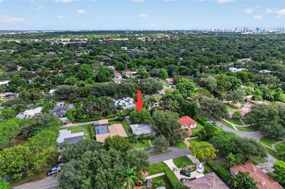 На продажу: $895,000 (3 спален, 2 ванн, 1629 Квадратных фут)