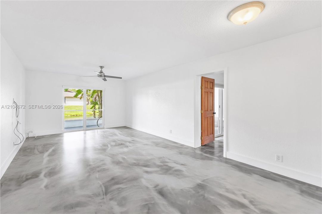 В аренду: $2,800 (3 спален, 2 ванн, 1390 Квадратных фут)