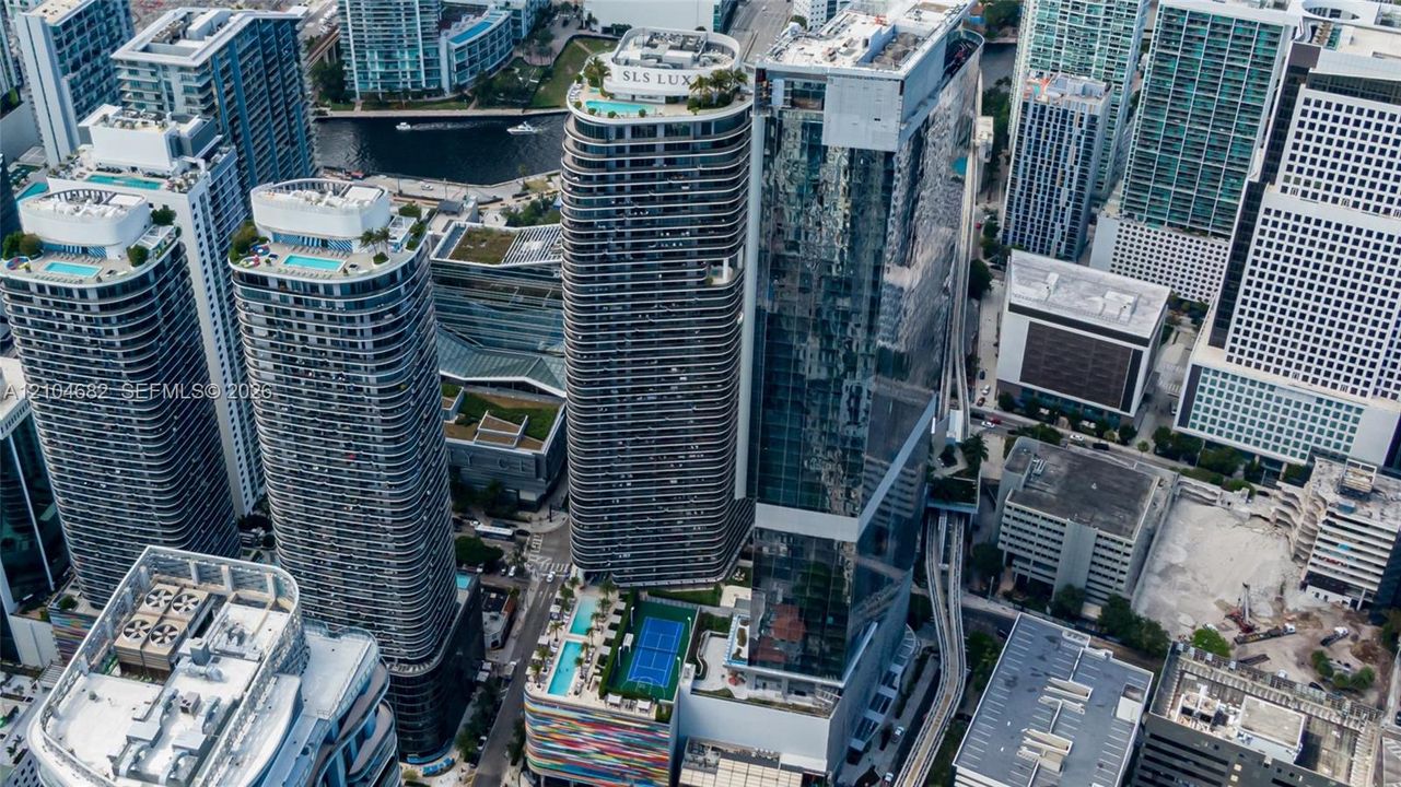 待售: $1,090,000 (2 贝兹, 2 浴室, 1152 平方英尺)