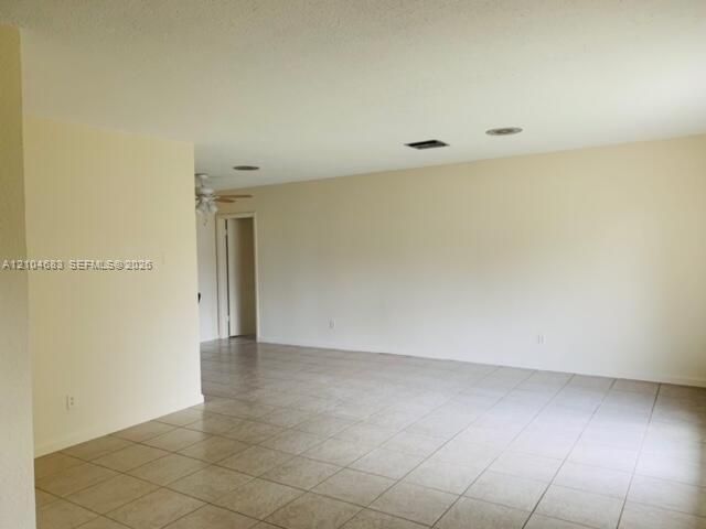 В аренду: $2,895 (2 спален, 2 ванн, 1632 Квадратных фут)