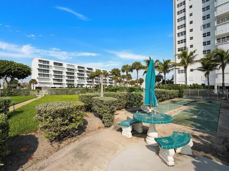En Venta: $649,000 (2 camas, 2 baños, 1209 Pies cuadrados)