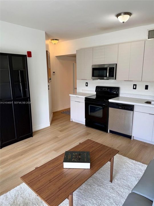 В аренду: $2,250 (1 спален, 1 ванн, 485 Квадратных фут)