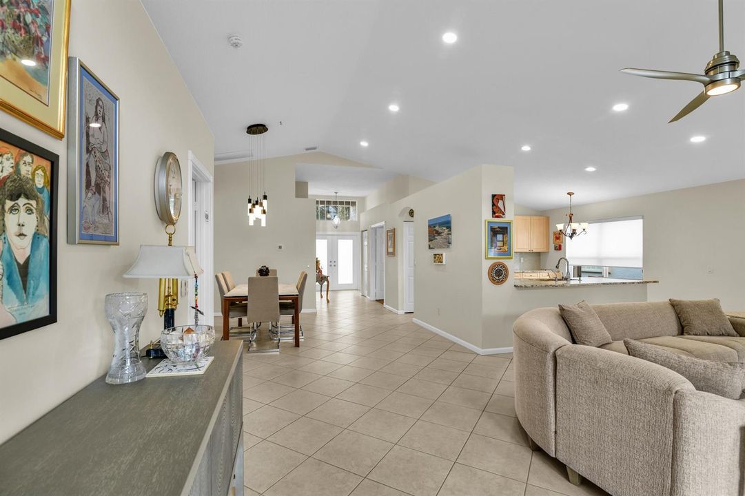 Living / Dining Room