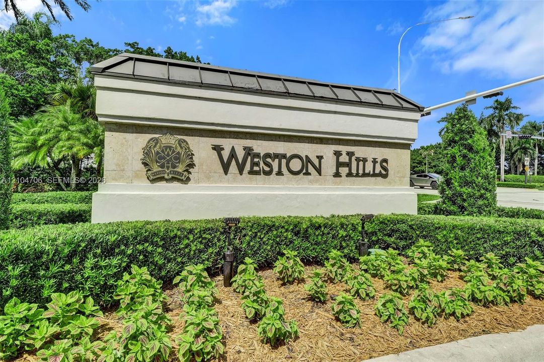 For Sale: $1,300,000 (5 beds, 3 baths, 3033 Square Feet)