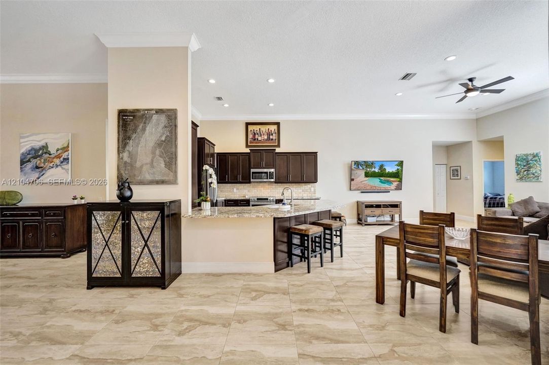 For Sale: $1,300,000 (5 beds, 3 baths, 3033 Square Feet)
