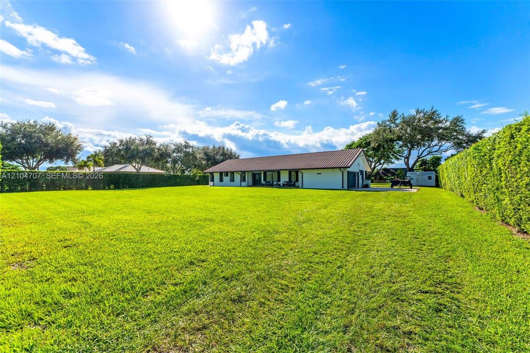 En Venta: $1,370,000 (5 camas, 4 baños, 3120 Pies cuadrados)